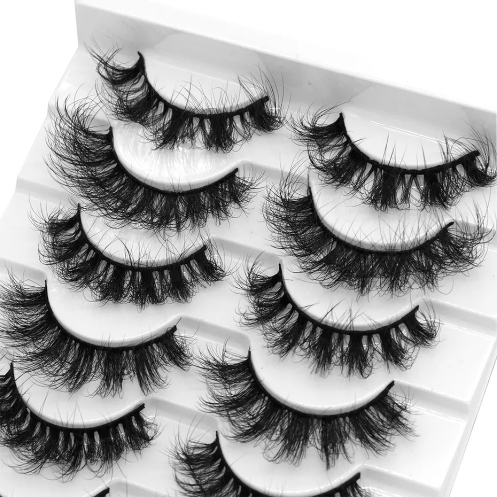 Lashes - Picture 6 of 6